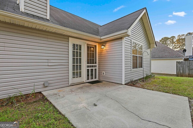 Building Photo - 105 Chase Ct