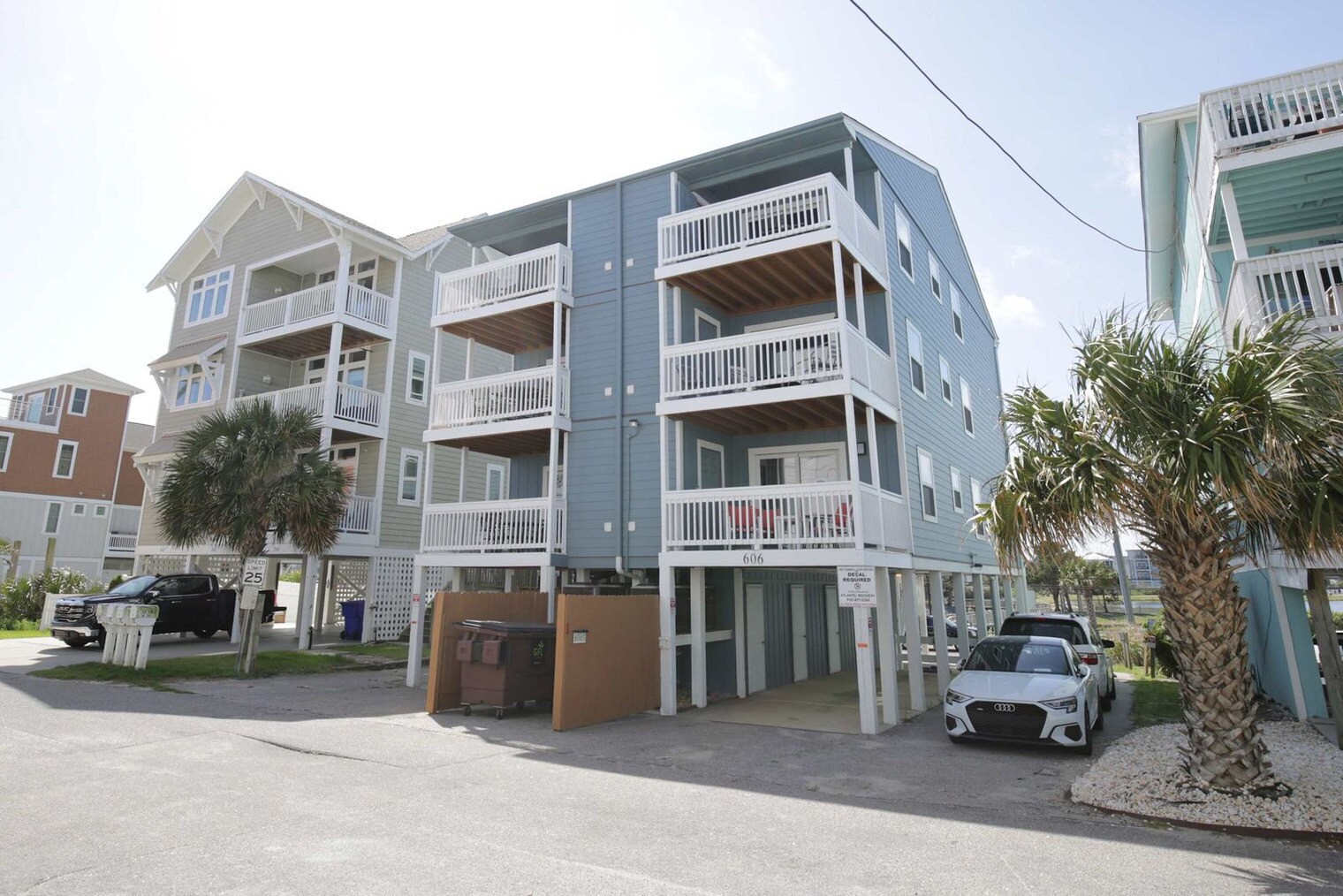 Building Photo - 608 Carolina Beach Ave S