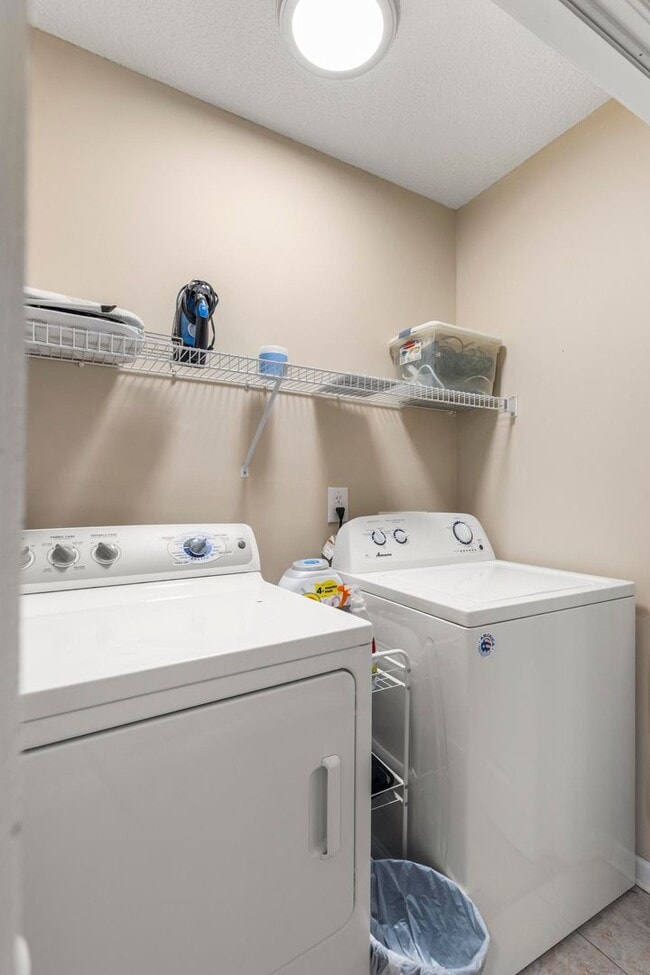 Building Photo - Victory Condominiums