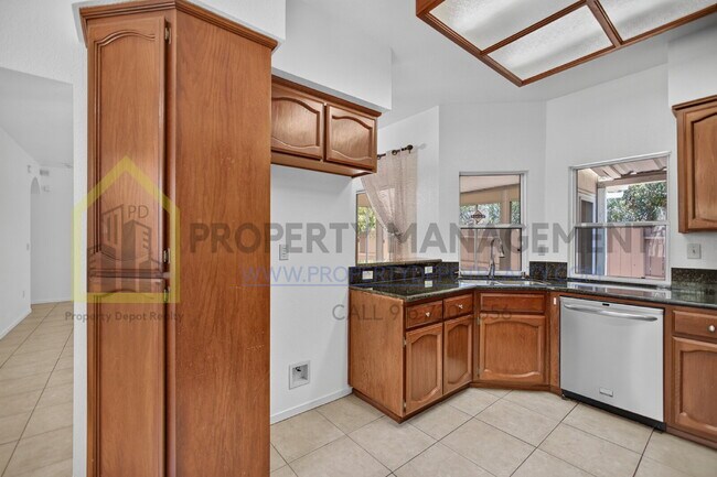 Building Photo - Charming 3-Bedroom Home with 2 Baths