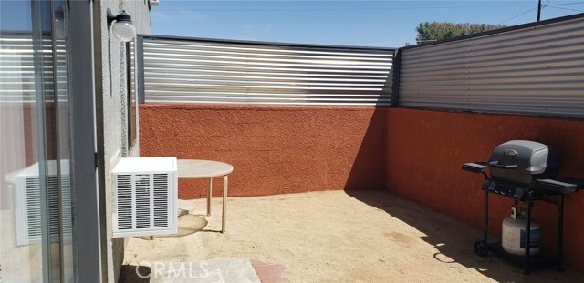 Building Photo - 61737 Desert Air Rd