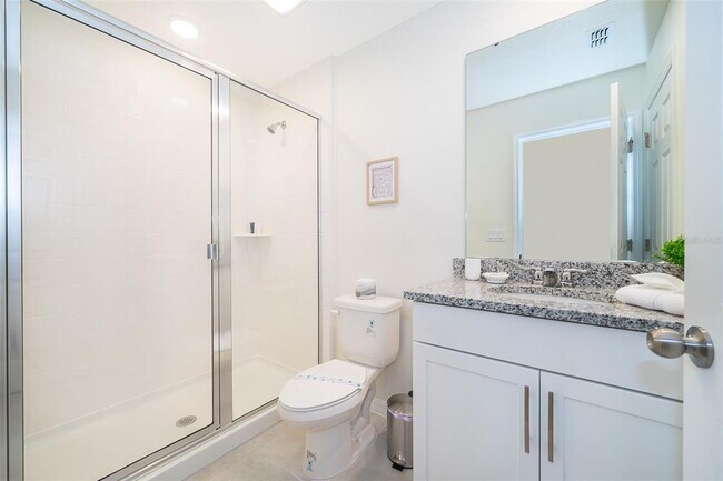Building Photo - 1852 Tropical Palms Cir