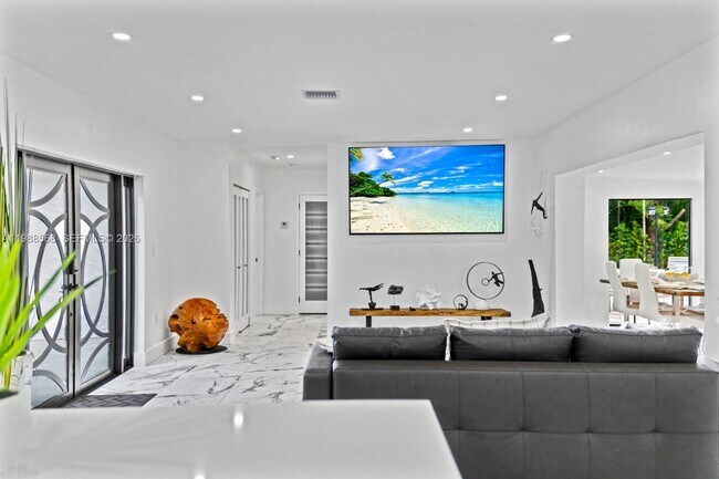 Building Photo - 1730 NE 137th Terrace