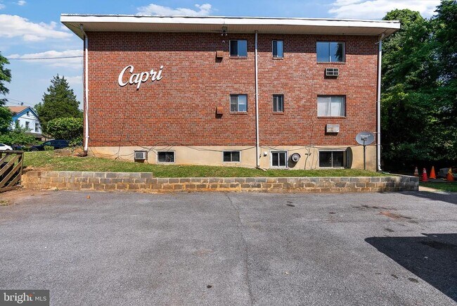 Building Photo - 6511 Brighton Ave