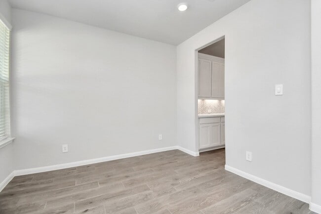 Building Photo - 19807 Palomino Pr Trl