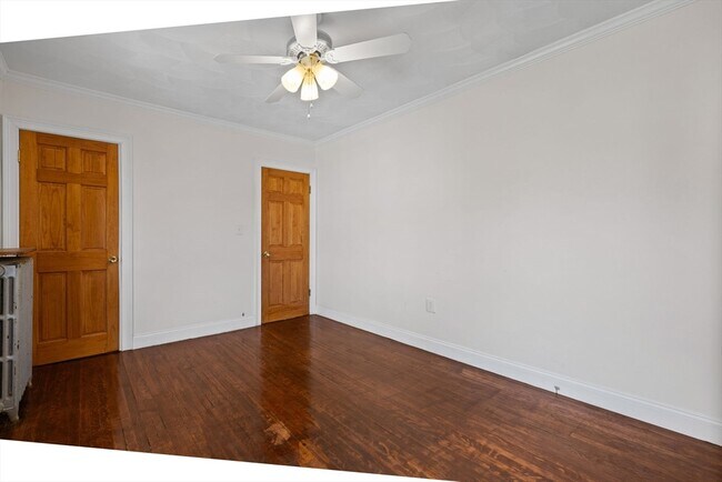Building Photo - 40 Alden Pl