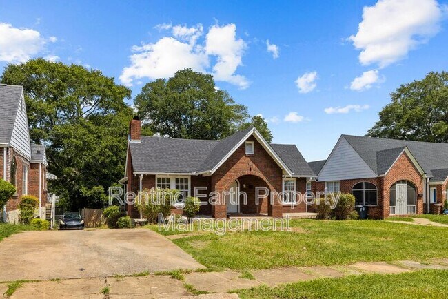 Building Photo - 1420 44th St Ensley