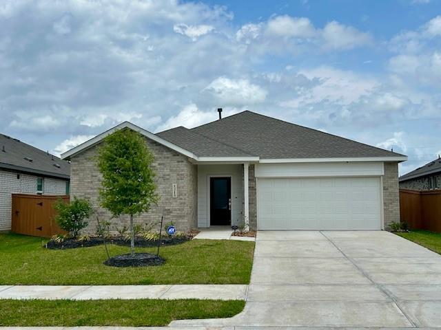 Primary Photo - 1215 Shady Pnes Dr