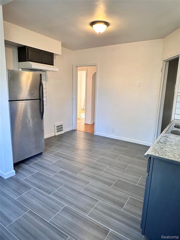 Building Photo - 11101 Kennebec St