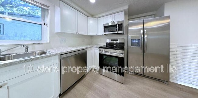 Building Photo - 5707 Quist Dr