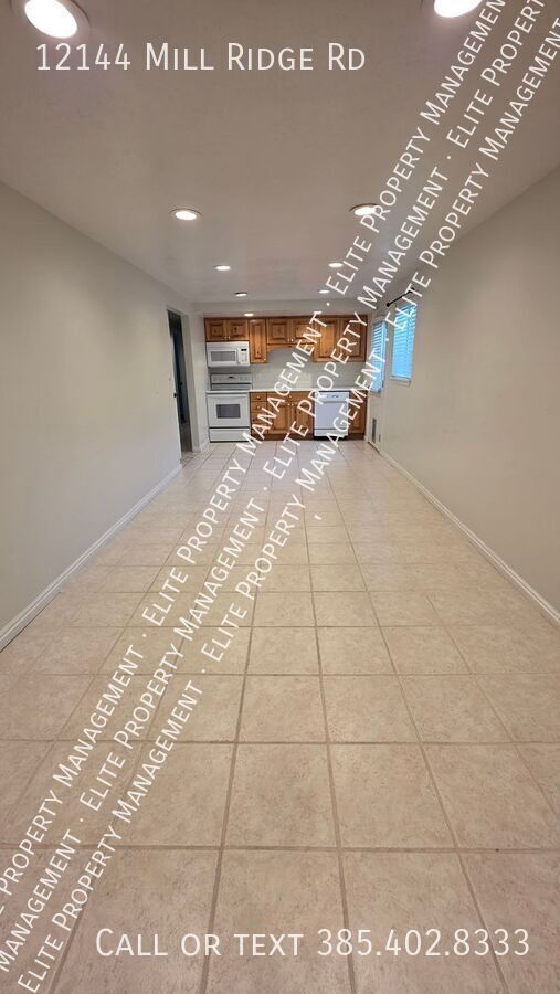 Building Photo - 12144 Mill Ridge Rd