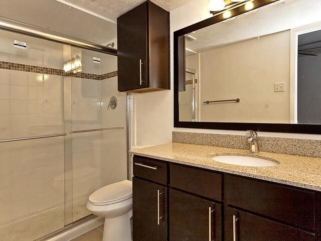 Building Photo - 5909 Birchbrook Dr