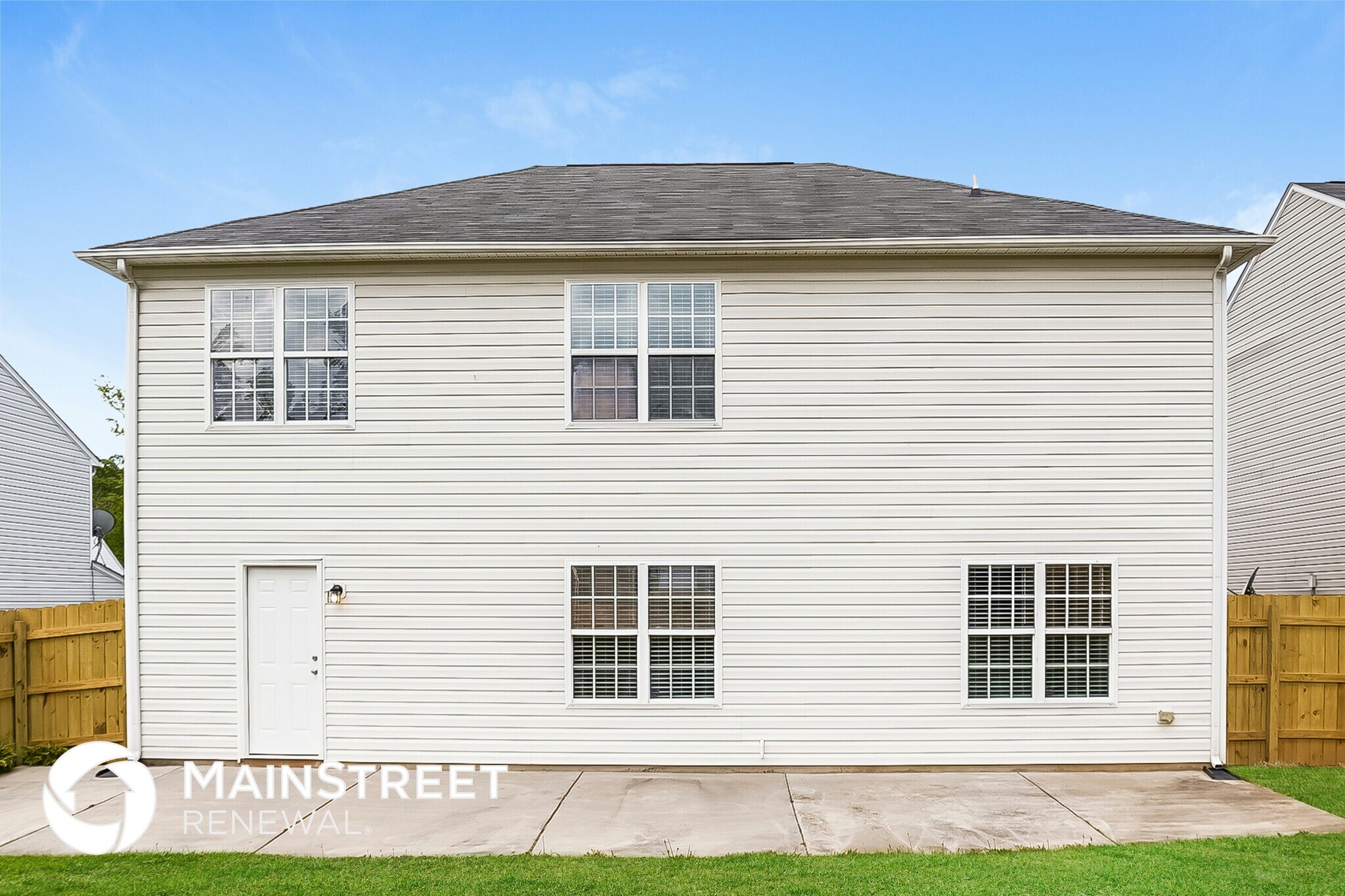 Building Photo - 4656 Chapel Ridge Dr