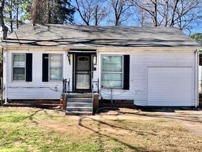 Building Photo - NEW PRICE & $300 OFF MOVE IN SPECIAL-CUTE SOUTH BOSSIER HOME-FRESH PAINT-NEW FLOORS-CLEAN