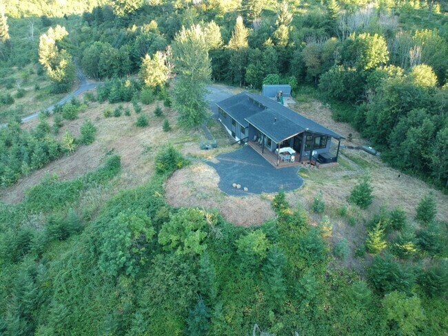 Building Photo - 304 Duncan Creek Rd