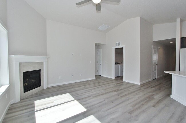 Building Photo - 1669 Kayak Rd