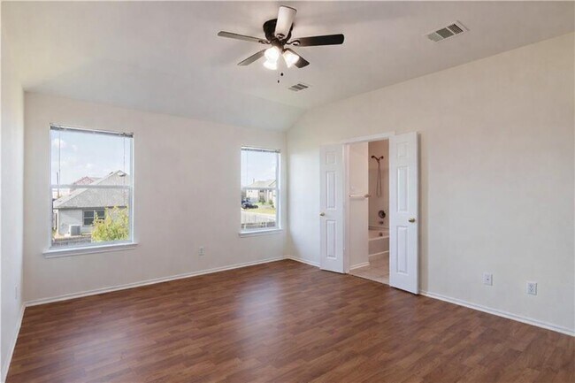 Building Photo - 200 Almquist St