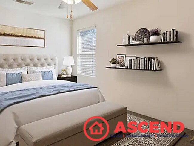 Building Photo - Beautiful 3 Bedroom Home In Rosedale Area!