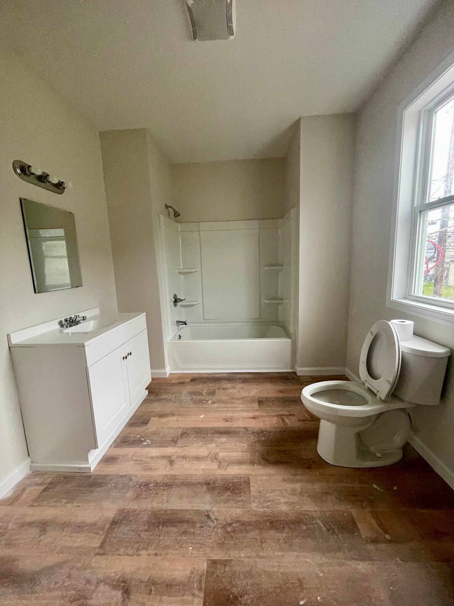 Building Photo - 720 Marion St