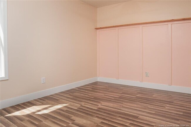 Building Photo - 6001 Daybrook Ct