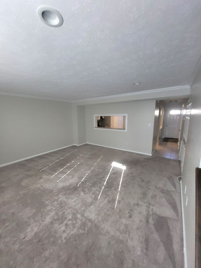 Building Photo - 47 Lucinda Ct