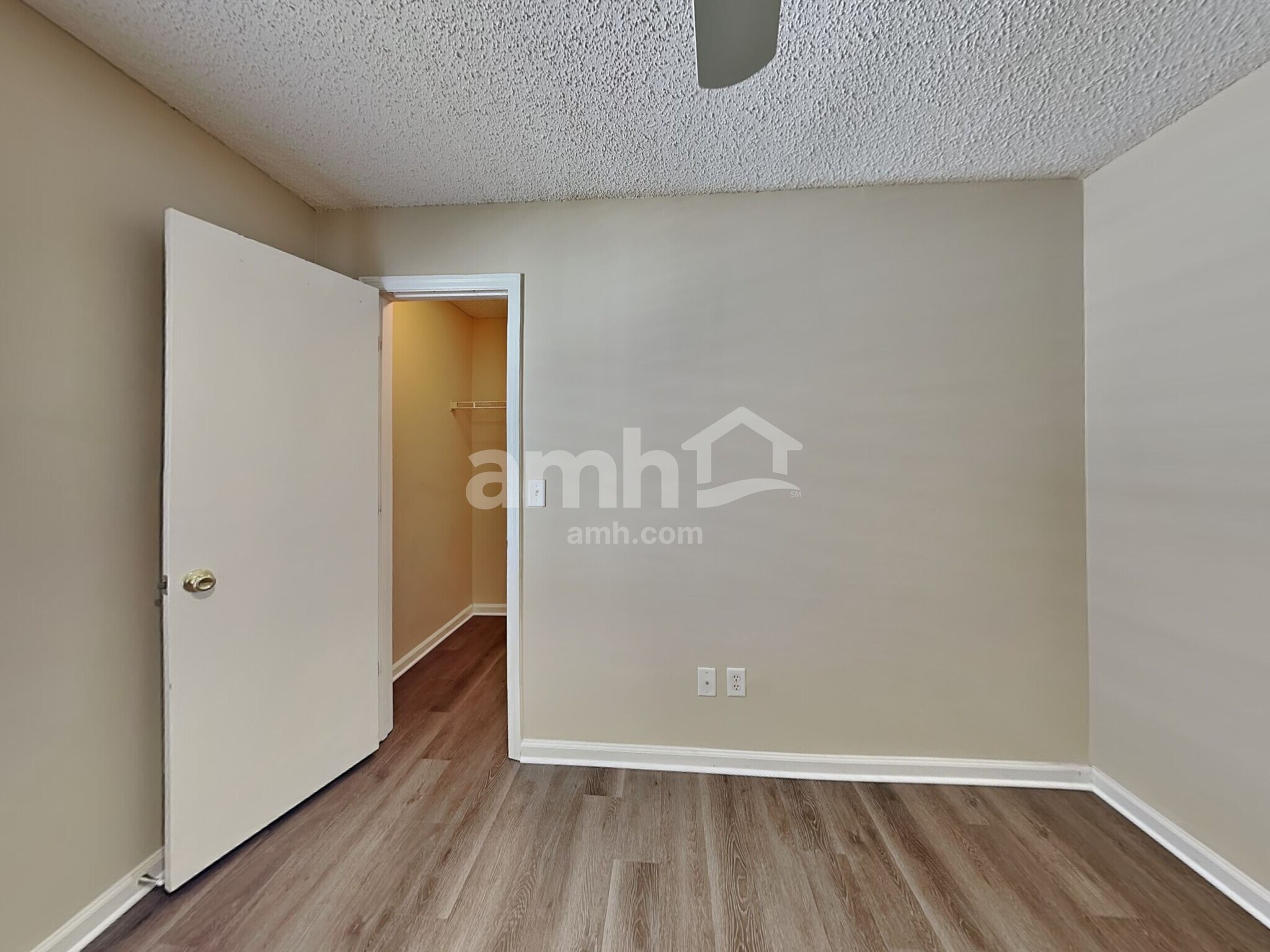 Building Photo - 509 Chancellor Dr W