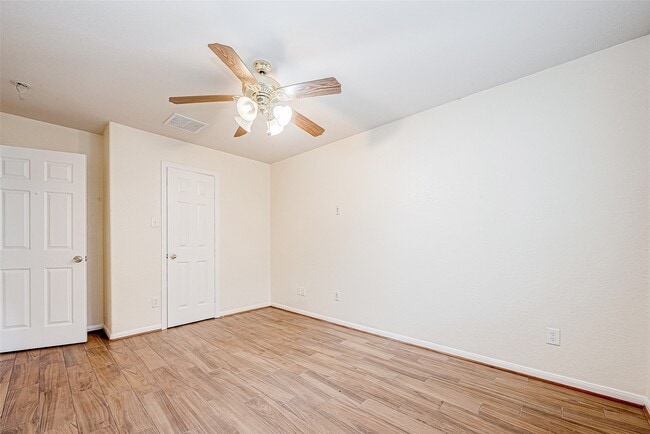 Building Photo - 7514 Trail Hollow