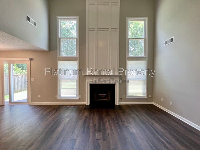 Building Photo - 2813 Priestcliff Dr SE