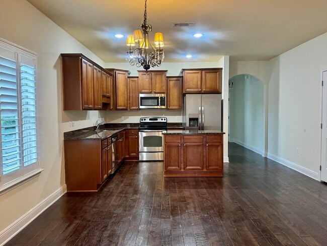 Building Photo - 256 Cocobolo Dr