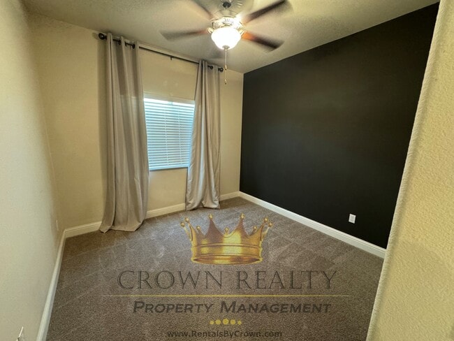 Building Photo - 1653 Brightside St