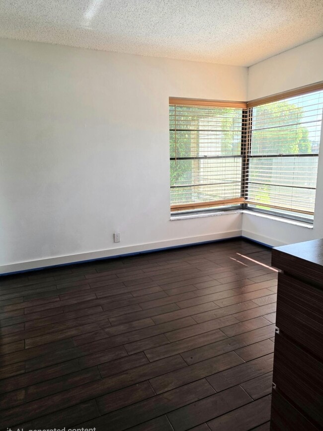 Building Photo - 11630 Island Lakes Ln