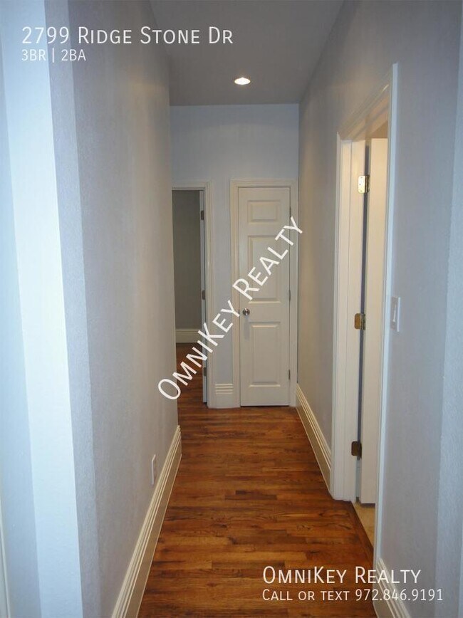 Building Photo - 2799 Ridge Stone Dr