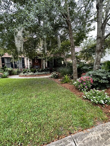 Building Photo - 927 blue crab way