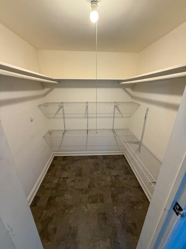 Building Photo - 223 Day Ave