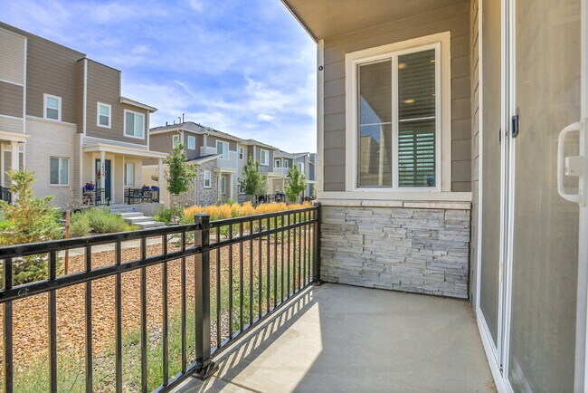 Building Photo - $2,600.00, 3 bedroom, 2.5 bathroom located...