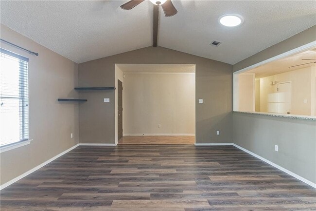 Building Photo - 4908 Hawkhaven Ln