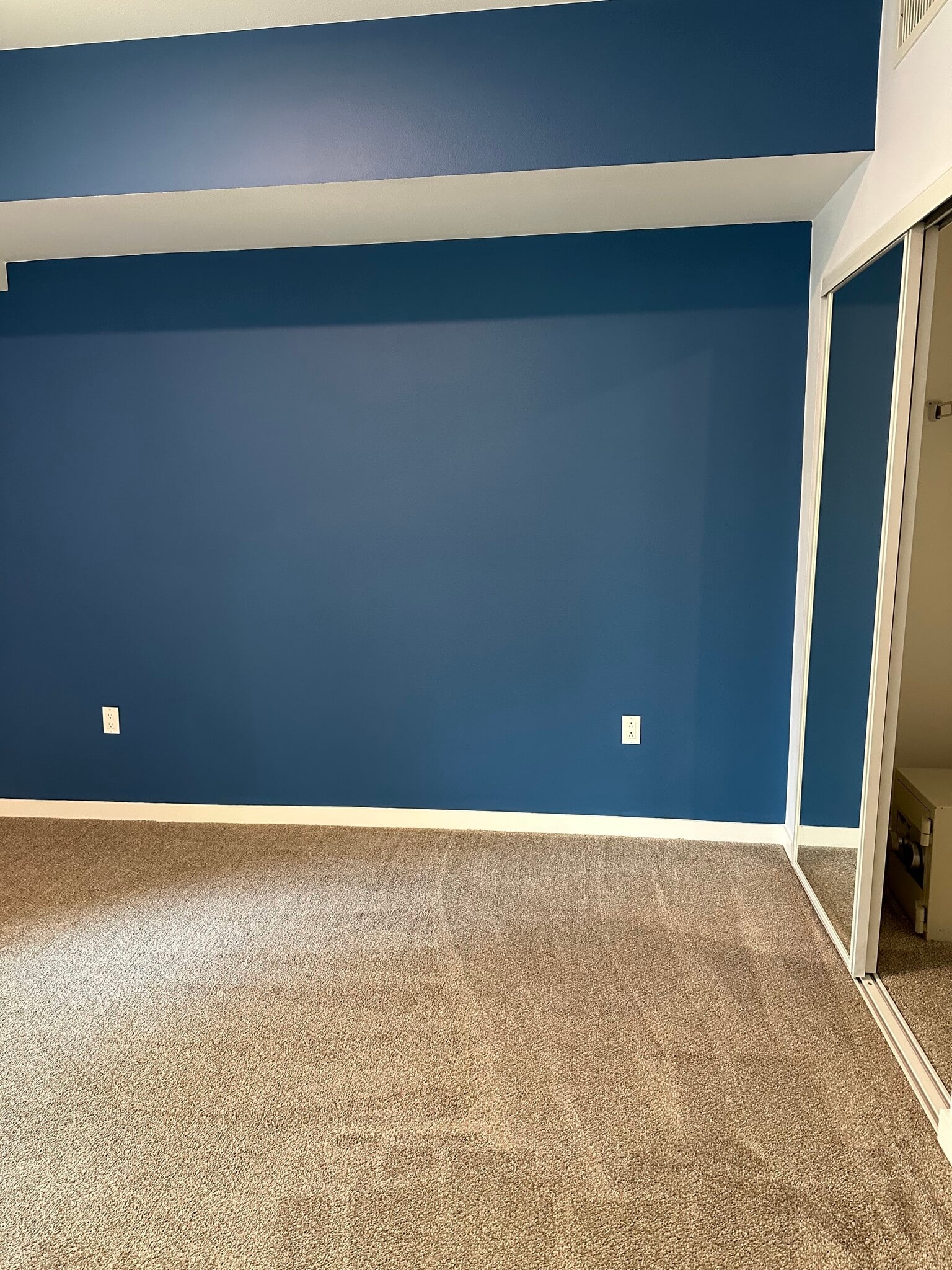 Building Photo - 12655 Bluff Creek Dr