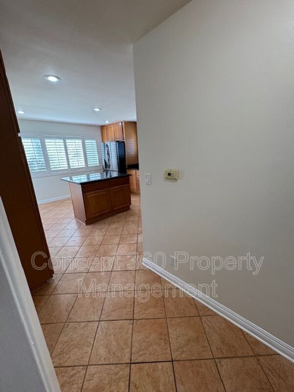 Building Photo - 5228 E Brittain St