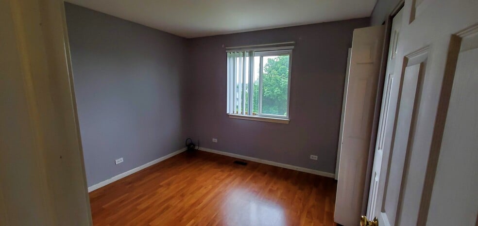 Building Photo - 1522 Meadowsedge Ln