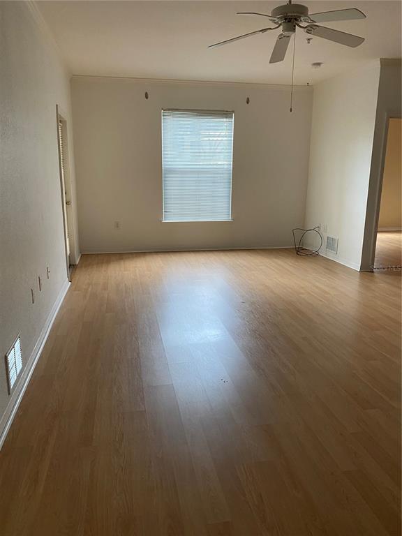 Building Photo - 10209 Courtney Palms Blvd