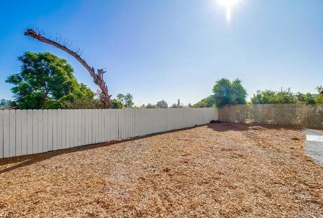 Building Photo - 249 Ridgecrest Dr