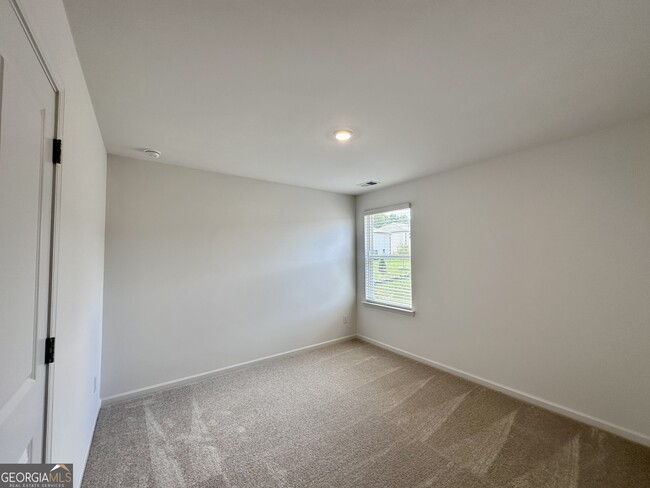 Building Photo - 113 Sunny Side Wy