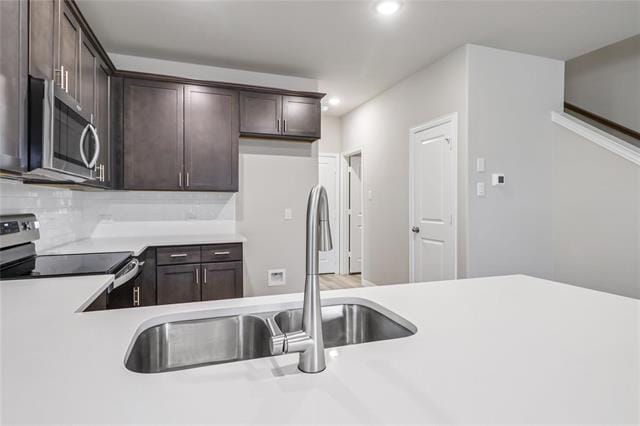 Building Photo - 6717 Glimfeather Dr
