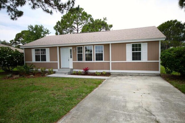 Building Photo - 7050 Bismark Rd