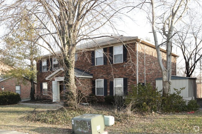 Primary Photo - 607 Revolutionary Rd