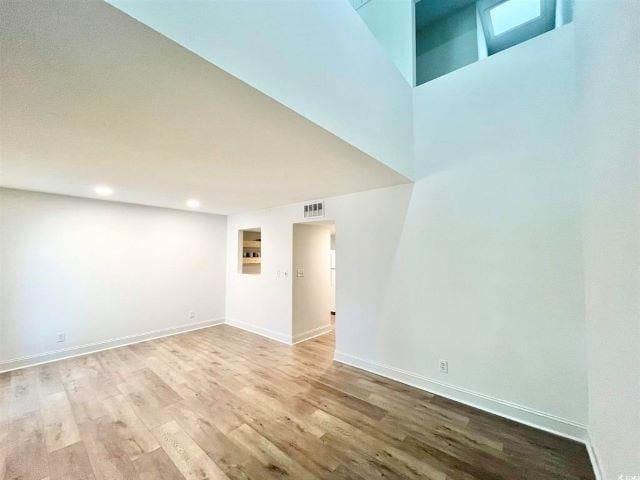 Building Photo - 402 75th Ave N