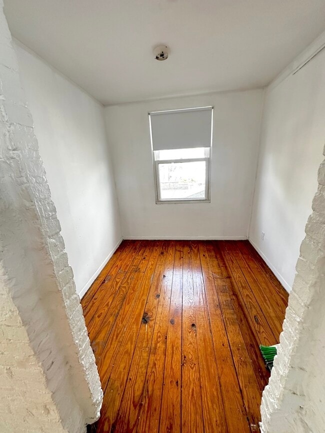 Building Photo - 1810 S Jefferson St