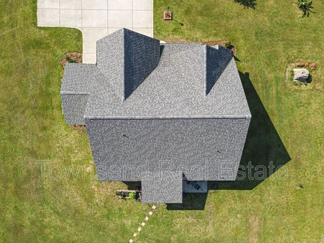Building Photo - 2935 Duck Pond Rd