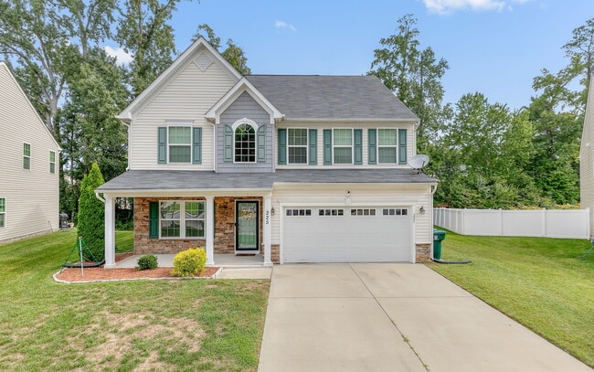 Primary Photo - 225 Mayberry Ct