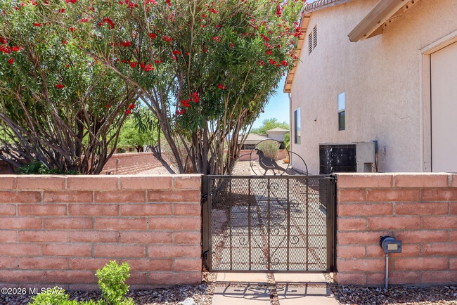 Building Photo - 4579 S Camino del Tejon